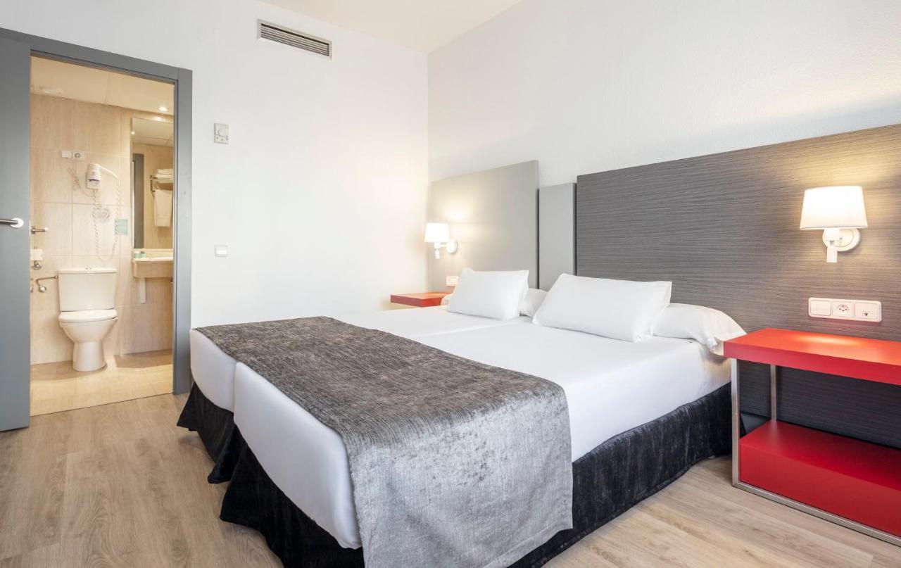 Ilunion Romareda Hotel Zaragoza Ngoại thất bức ảnh