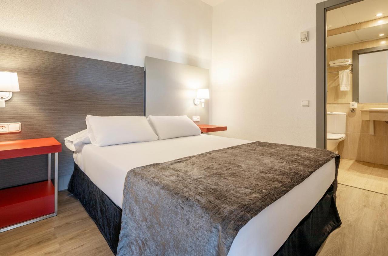 Ilunion Romareda Hotel Zaragoza Ngoại thất bức ảnh