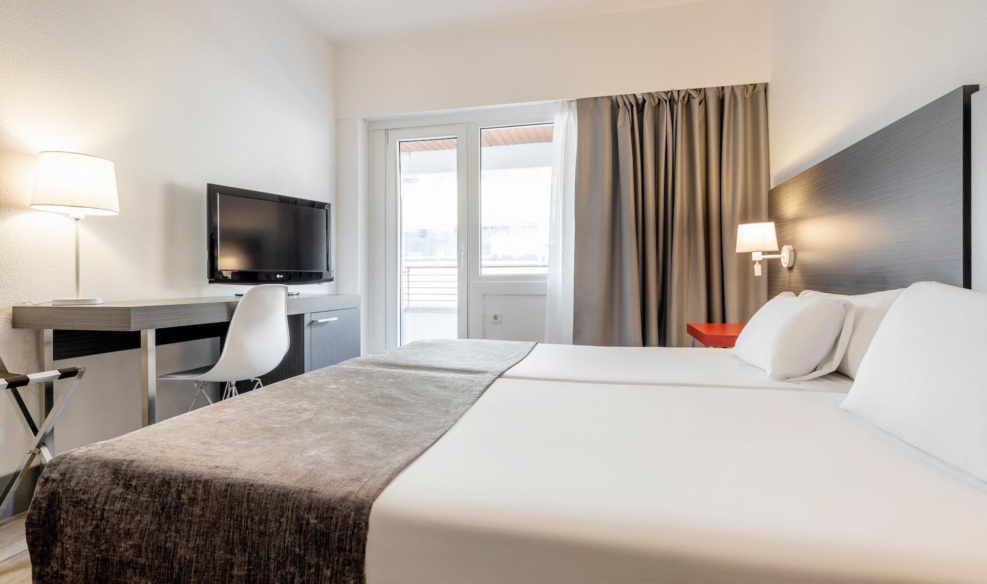 Ilunion Romareda Hotel Zaragoza Ngoại thất bức ảnh